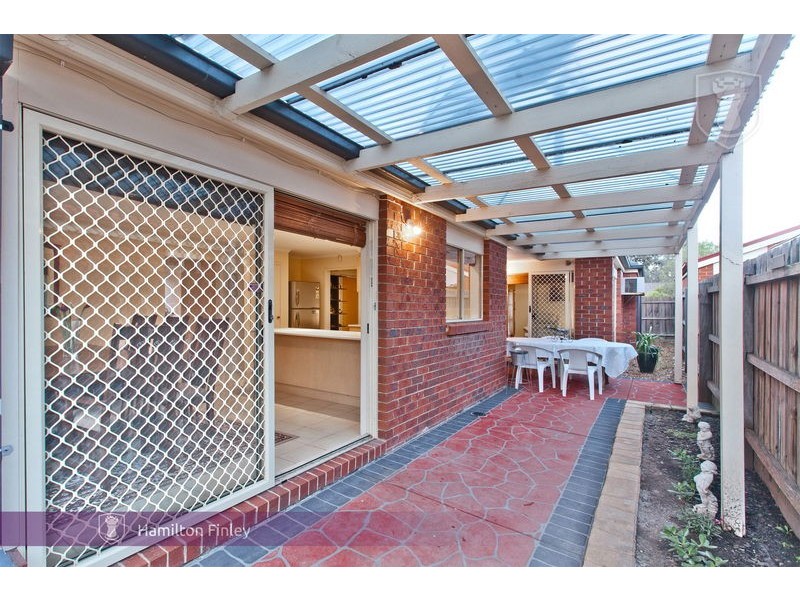 98 Ramu Parade, Heidelberg West VIC 3081