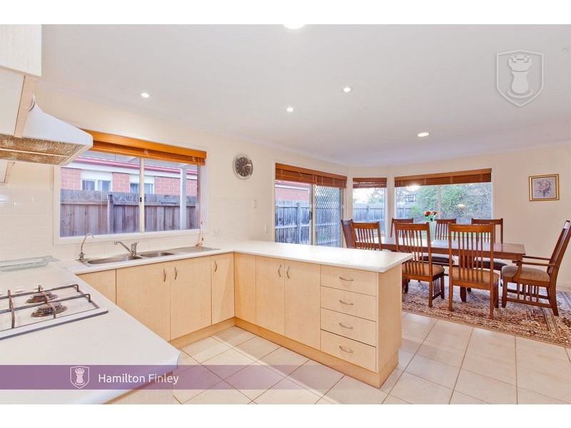 98 Ramu Parade, Heidelberg West VIC 3081