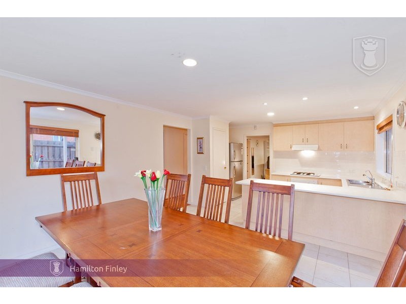 98 Ramu Parade, Heidelberg West VIC 3081