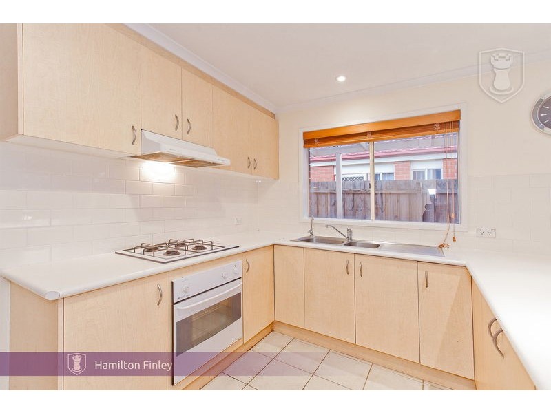 98 Ramu Parade, Heidelberg West VIC 3081