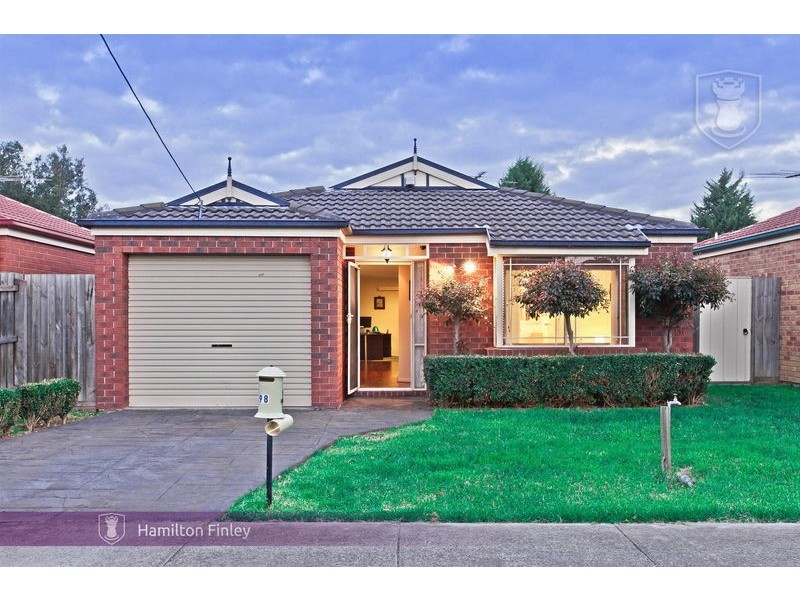 98 Ramu Parade, Heidelberg West VIC 3081