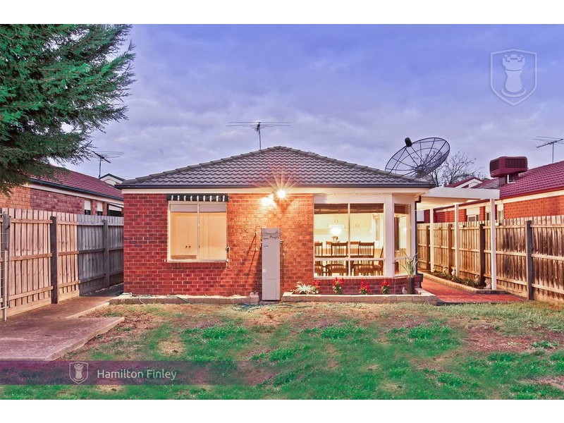 98 Ramu Parade, Heidelberg West VIC 3081