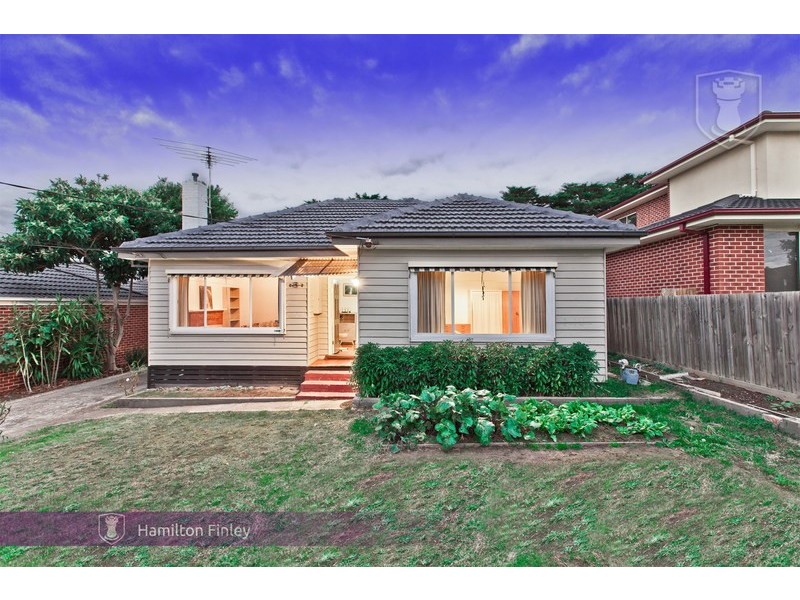 8 Keogh Street, Burwood VIC 3125