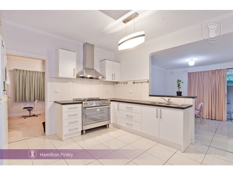 8 Keogh Street, Burwood VIC 3125