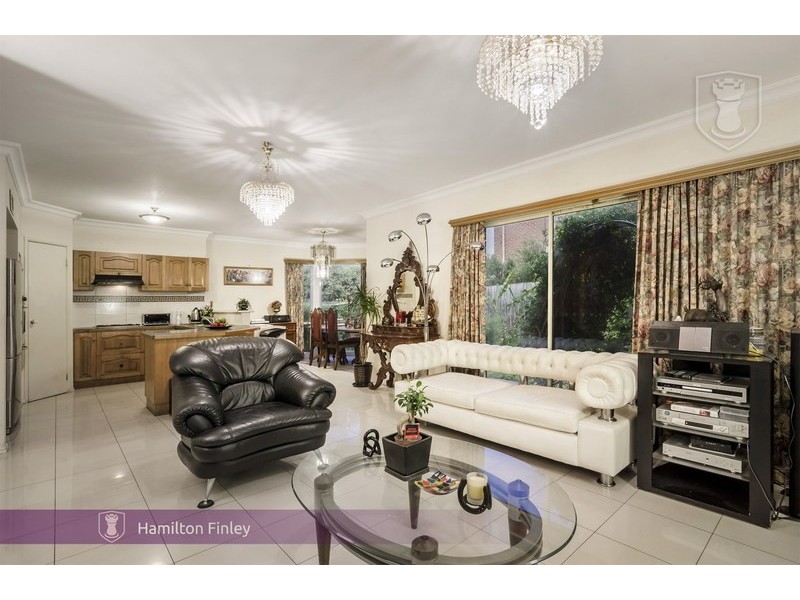 22 Monash Grove, Blackburn South VIC 3130