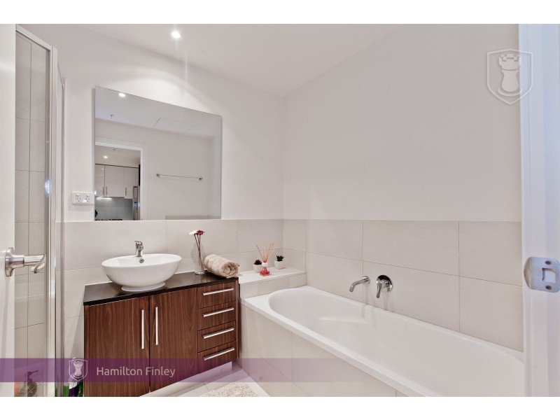 14/800 Elgar Road, Doncaster VIC 3108