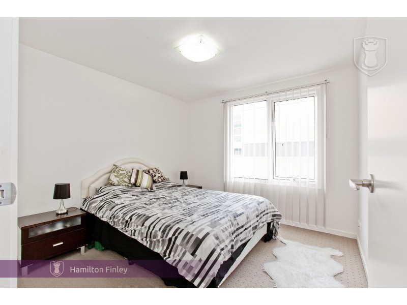 14/800 Elgar Road, Doncaster VIC 3108