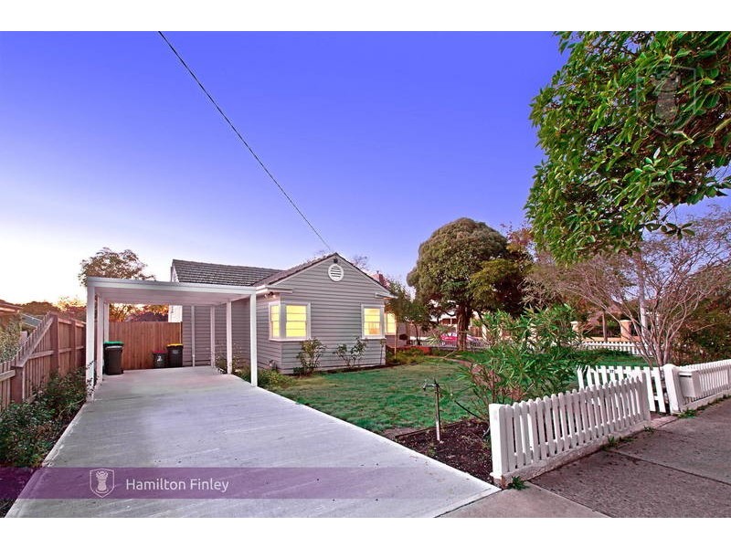 17 Birdwood Street, Box Hill South VIC 3128