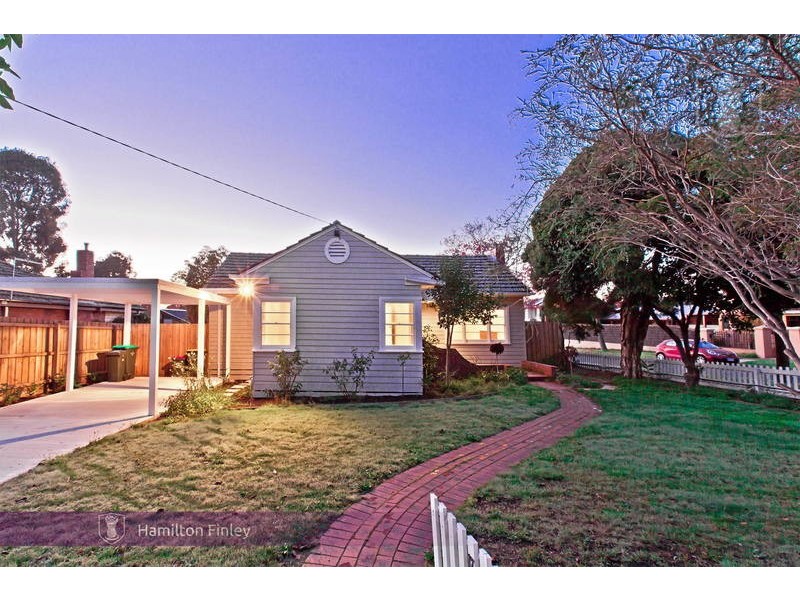 17 Birdwood Street, Box Hill South VIC 3128