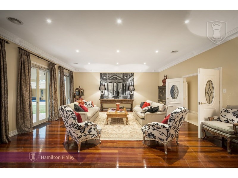 1 Harcourt Place, Lower Plenty VIC 3093