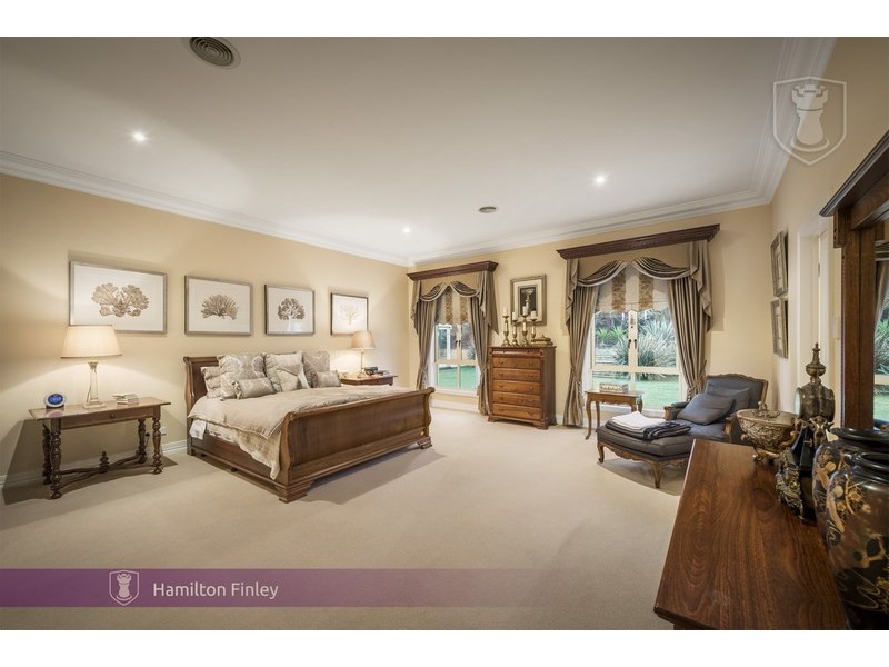 1 Harcourt Place, Lower Plenty VIC 3093