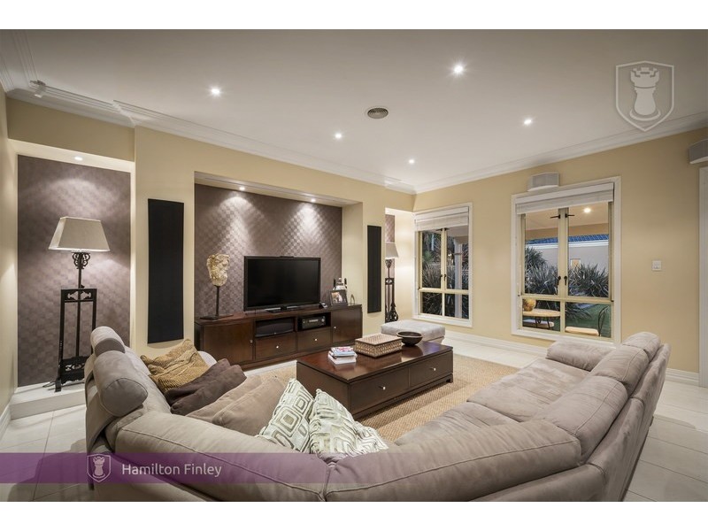 1 Harcourt Place, Lower Plenty VIC 3093