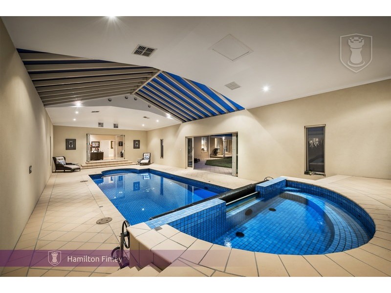 1 Harcourt Place, Lower Plenty VIC 3093