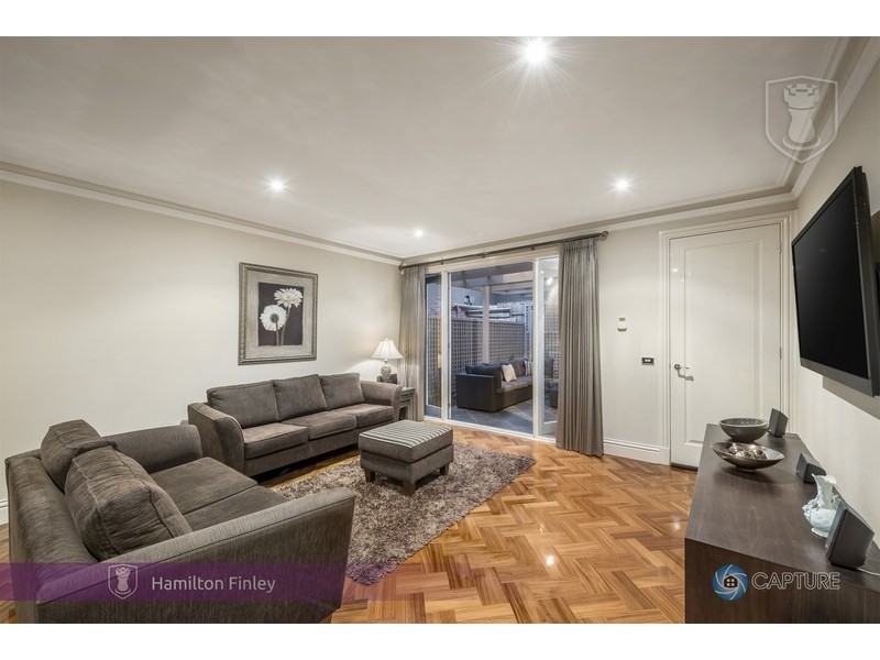 12 Kensington Place, Templestowe VIC 3106