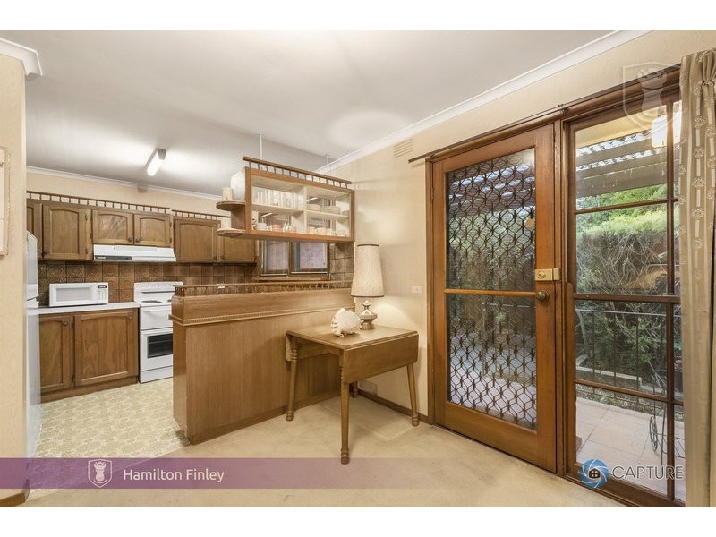 2/22 Middleborough Road, Burwood East VIC 3151