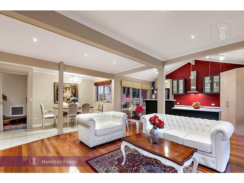 1 Catherine Avenue, Doncaster East VIC 3109