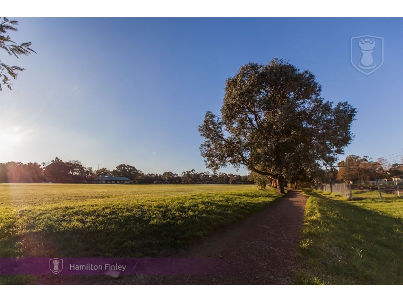 56 Surrey East Road, Croydon VIC 3136