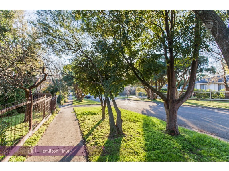 56 Surrey East Road, Croydon VIC 3136