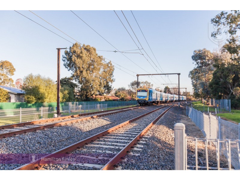 56 Surrey East Road, Croydon VIC 3136