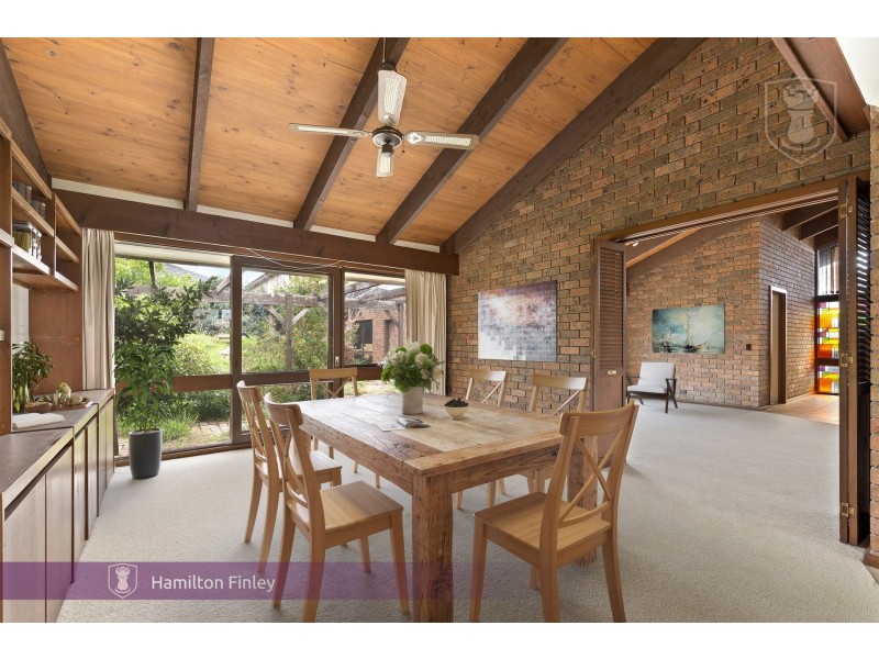 13 Clancys Lane, Doncaster VIC 3108