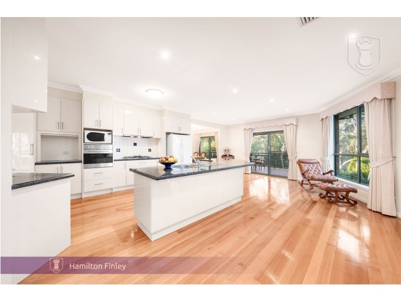 5 Nartanda Court, Doncaster East VIC 3109