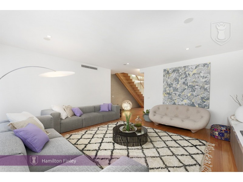 3 Morello Circle, Doncaster East VIC 3109