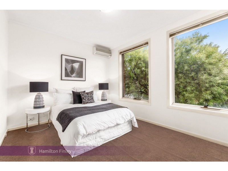 16 William Street, Clifton Hill VIC 3068