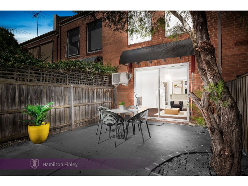 16 William Street, Clifton Hill VIC 3068