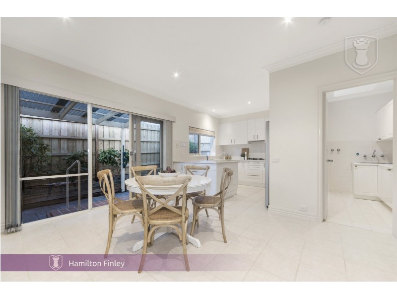 2/691 Riversdale Road, Camberwell VIC 3124