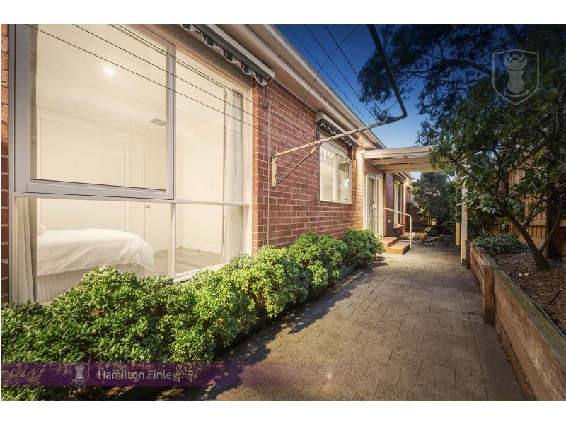 2/691 Riversdale Road, Camberwell VIC 3124