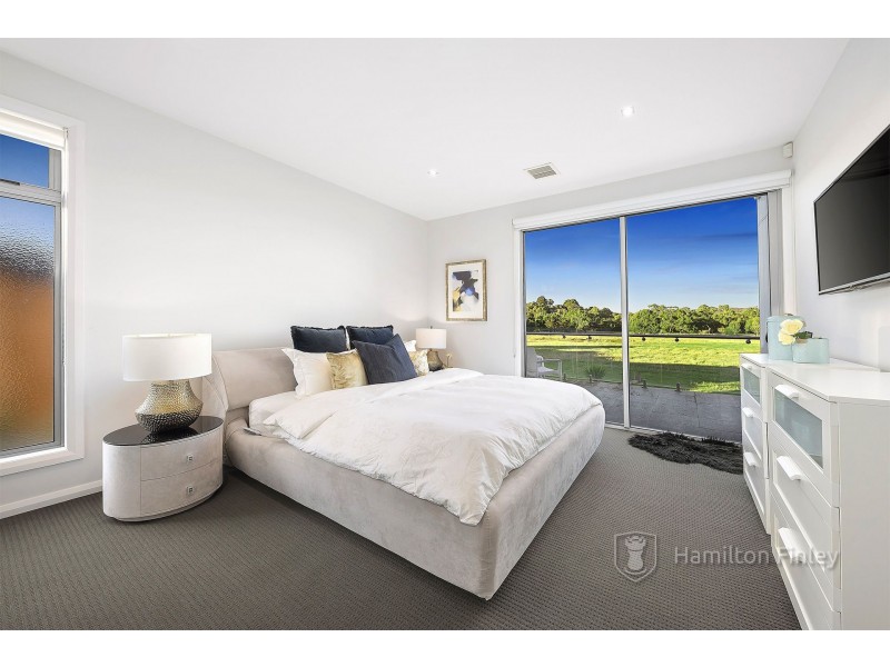 20 Royal Oak Court, Mulgrave VIC 3170