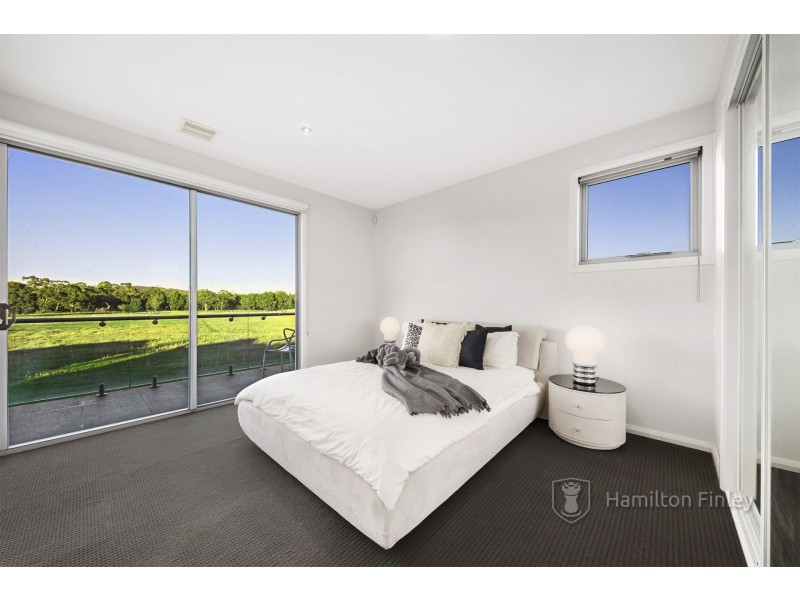 20 Royal Oak Court, Mulgrave VIC 3170