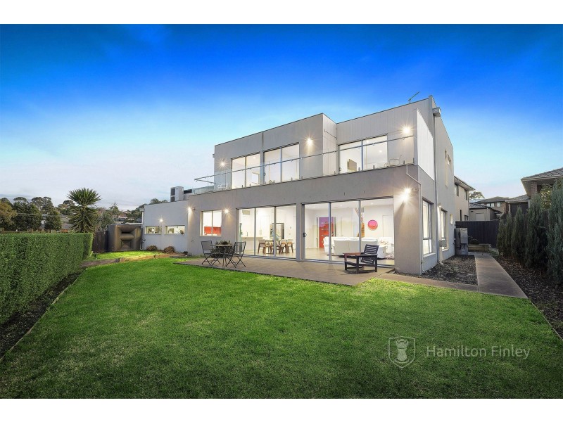 20 Royal Oak Court, Mulgrave VIC 3170