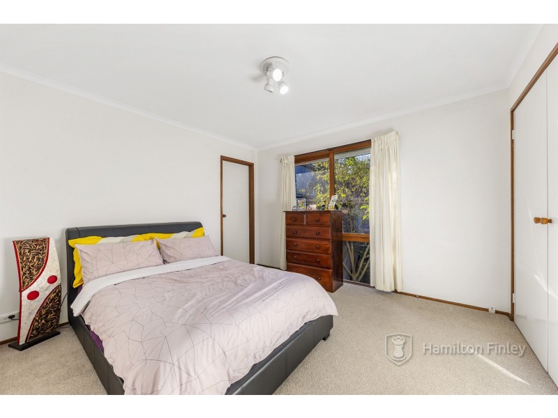 45 Long Valley Way, Doncaster East VIC 3109