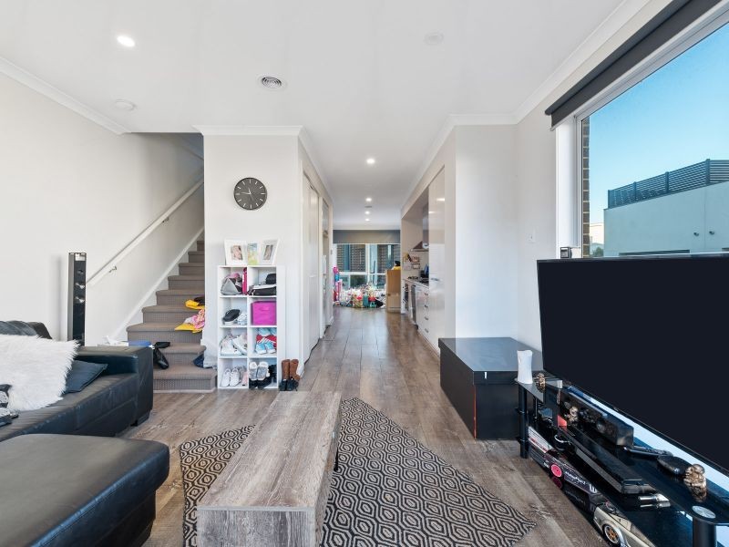 2 Toombal Place, Craigieburn VIC 3064