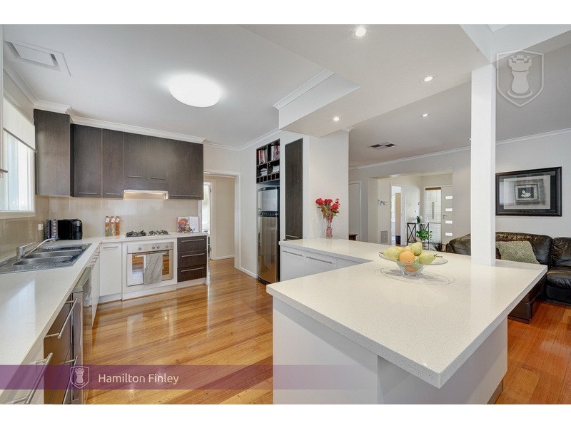 1/58 Tristania Street, Doncaster East VIC 3109