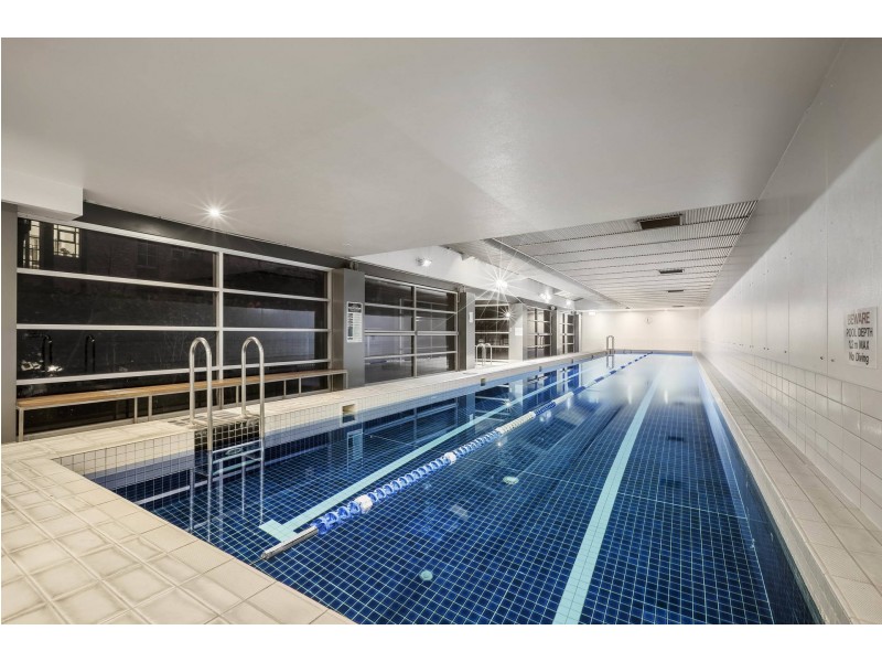 1702/68 La Trobe Street, Melbourne VIC 3000
