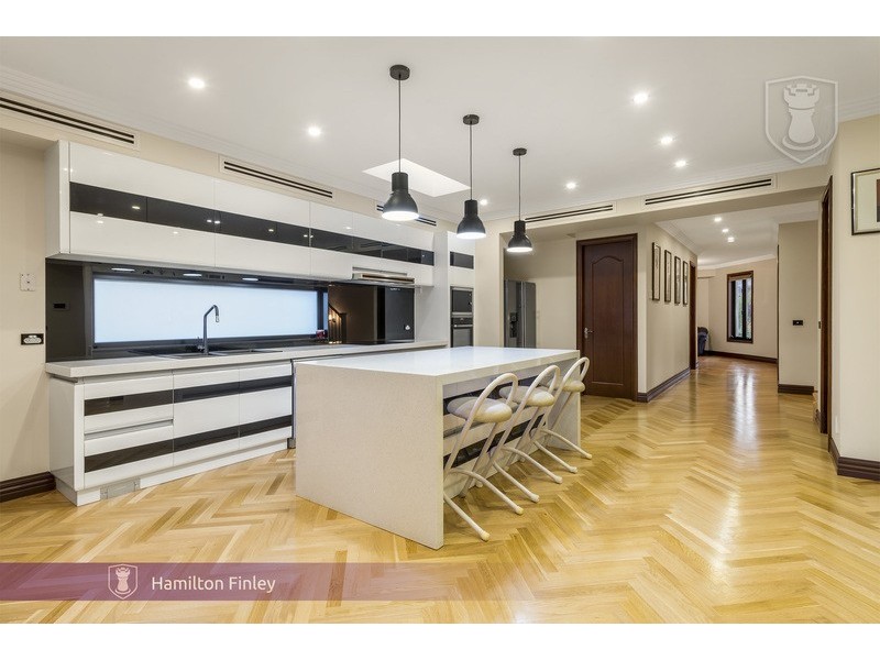 21 Arama Street, Balwyn North VIC 3104