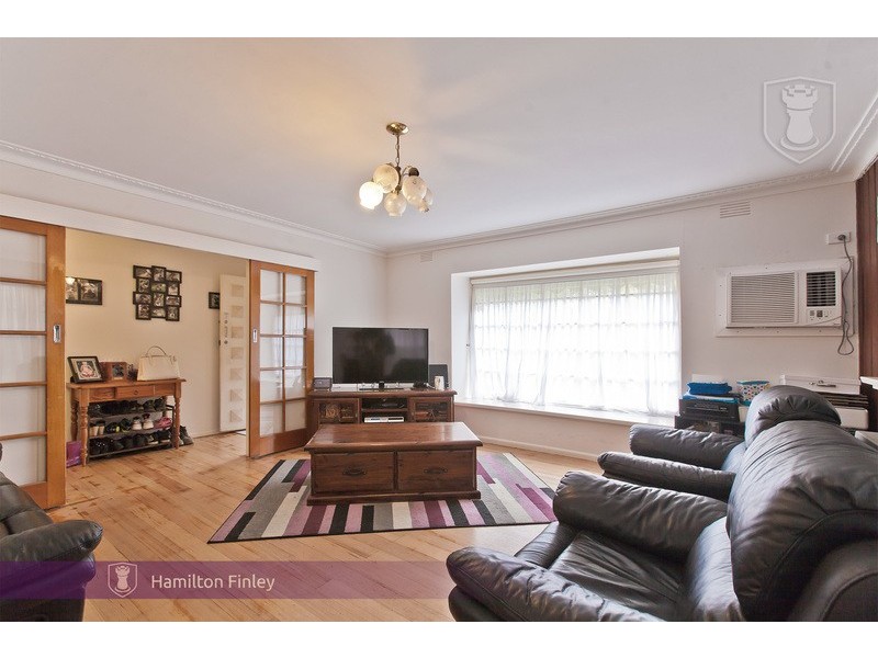 3 Anne Road, Knoxfield VIC 3180