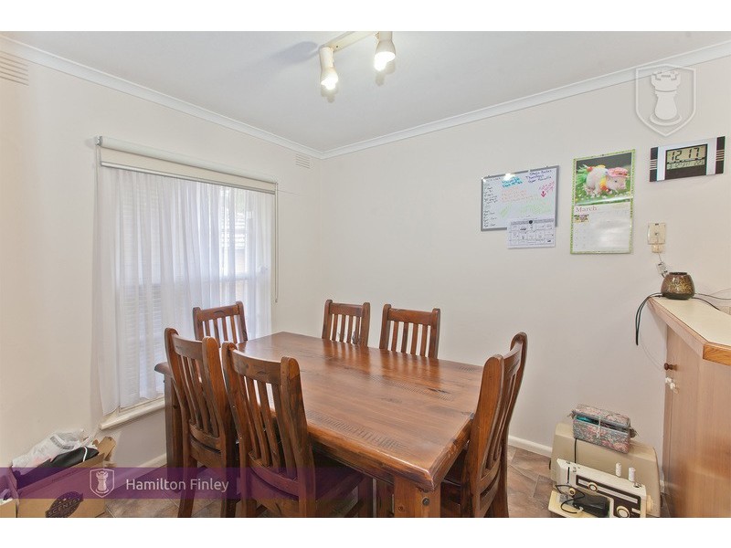 3 Anne Road, Knoxfield VIC 3180