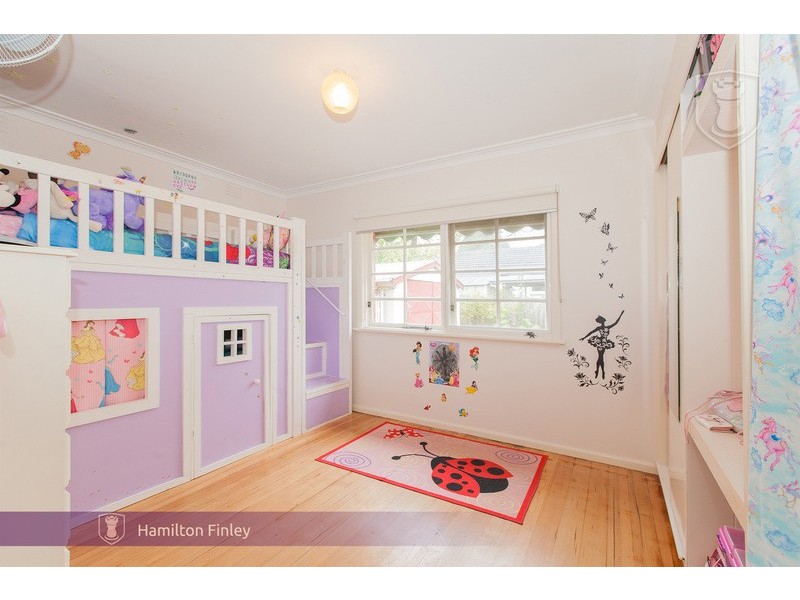 3 Anne Road, Knoxfield VIC 3180