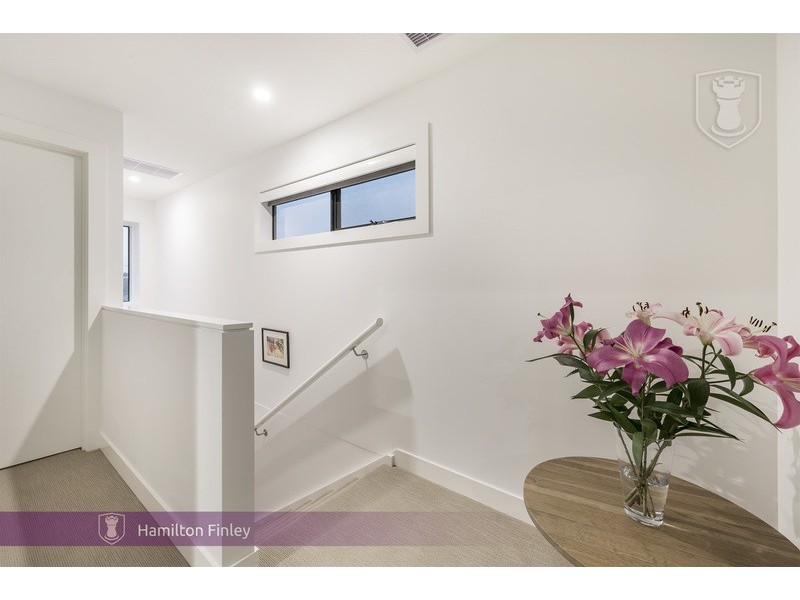 1/22 Carcoola Road, Ringwood East VIC 3135