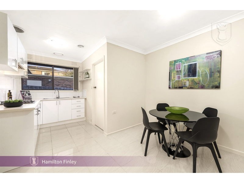 2/59 Severn Street, Box Hill North VIC 3129