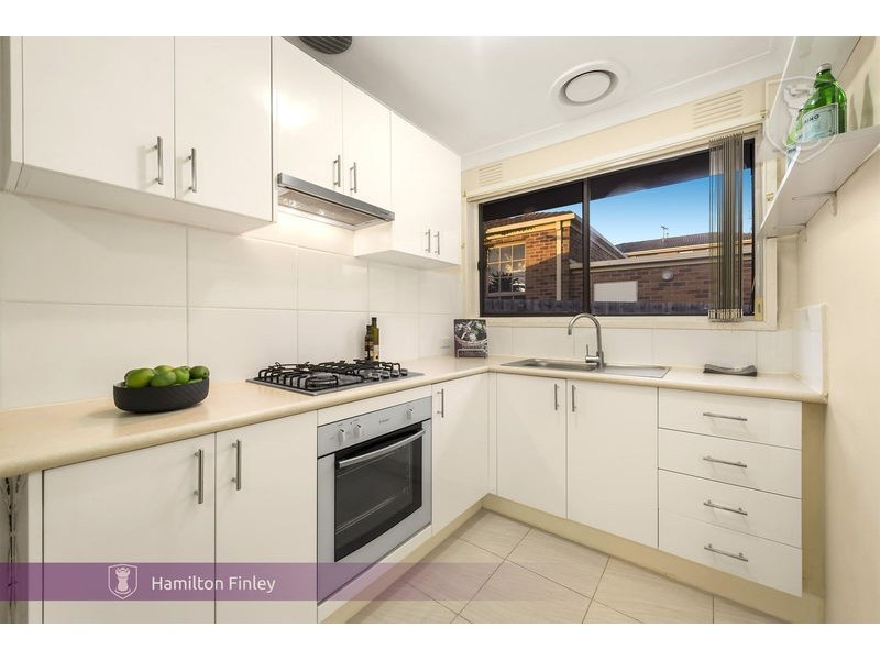 2/59 Severn Street, Box Hill North VIC 3129