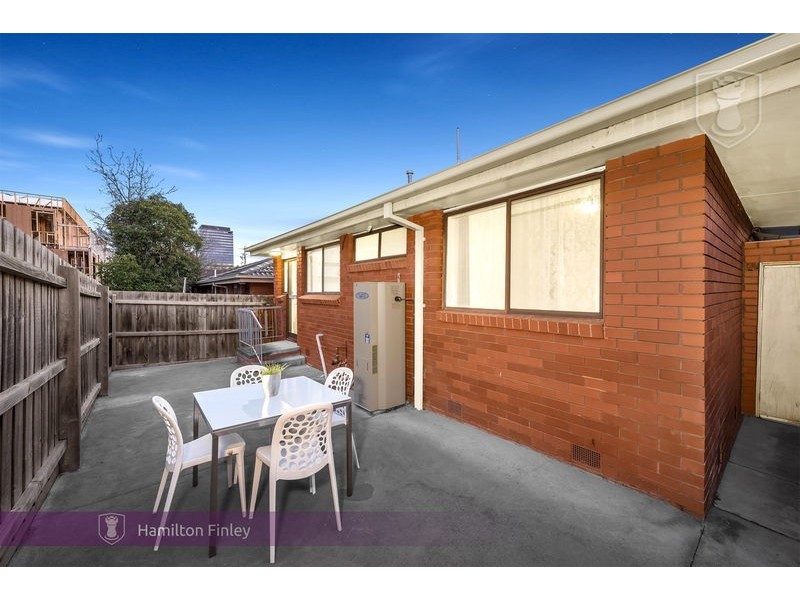 2/59 Severn Street, Box Hill North VIC 3129