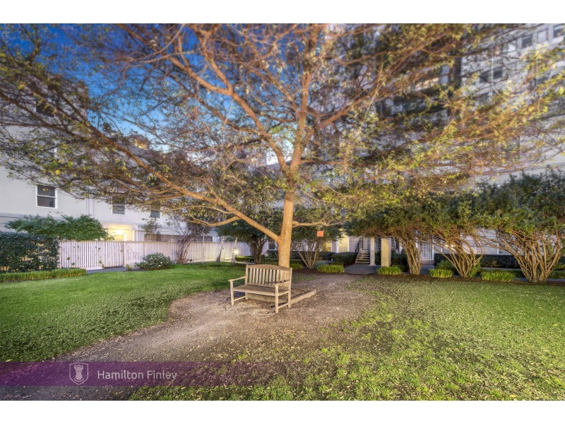 Unit 2/110 Dodds Steet, Southbank VIC 3006