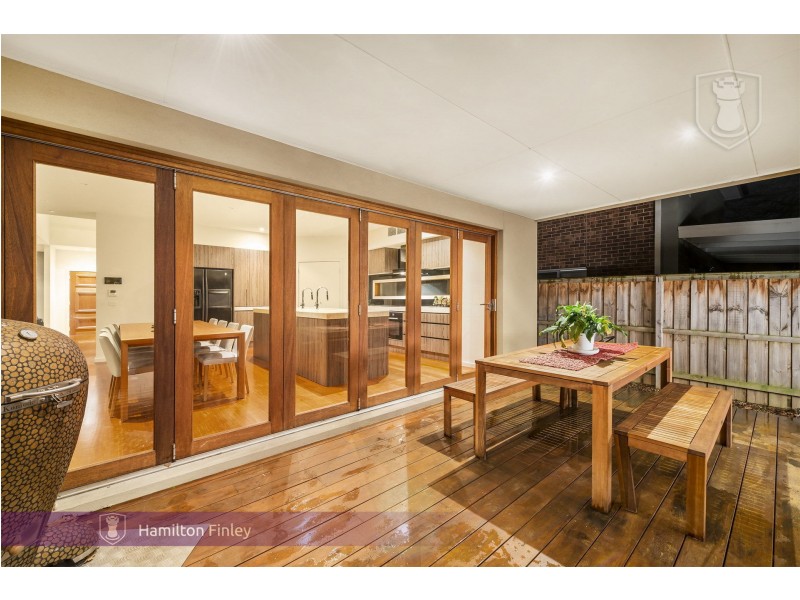 7 Golden Wattle Ridge, Donvale VIC 3111