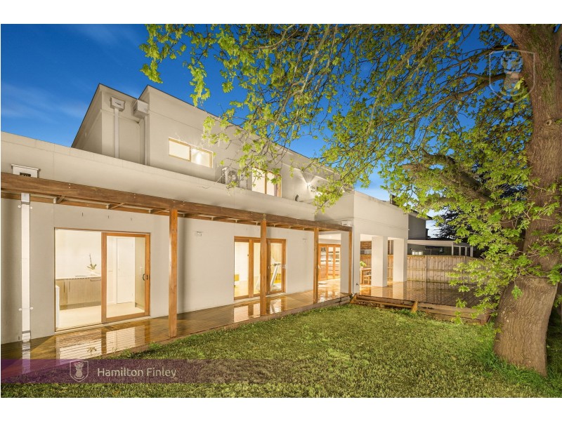 7 Golden Wattle Ridge, Donvale VIC 3111