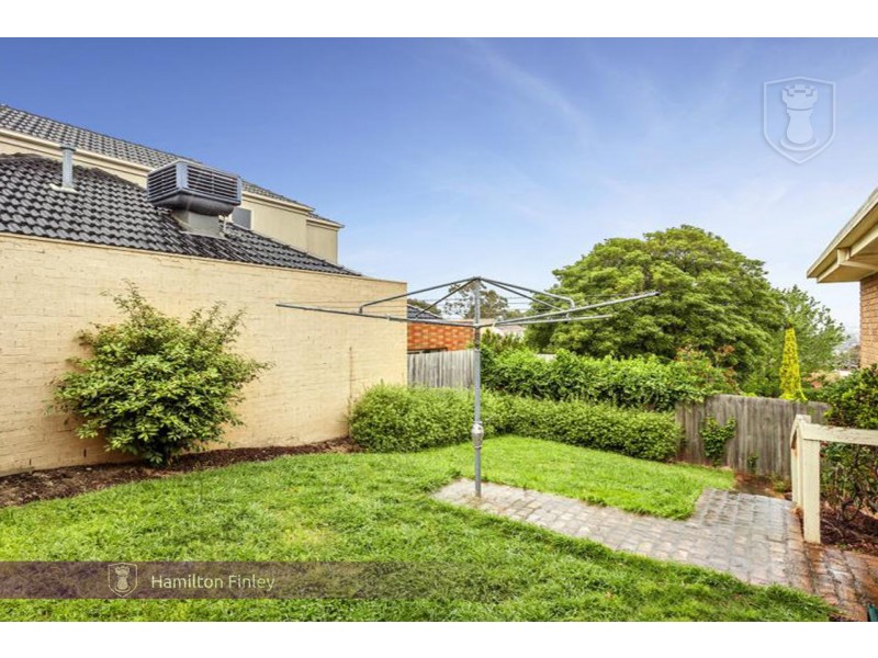 20 Gilmore Road, Doncaster VIC 3108