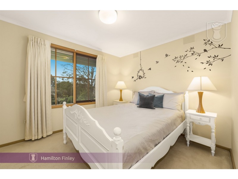 9 Alimar Road, Glen Waverley VIC 3150